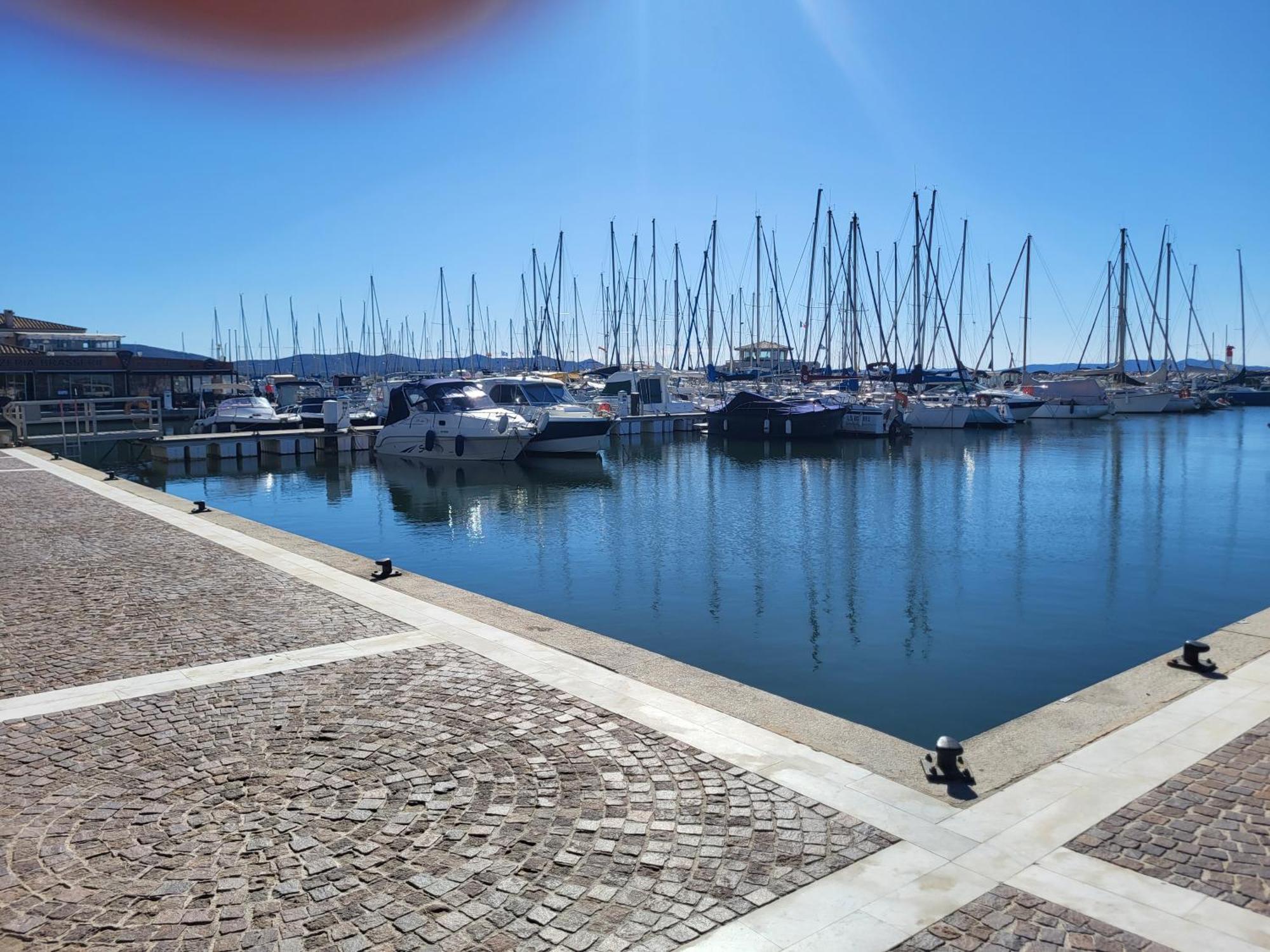 Mazet Climatise Rdj Plages Parking Wifi Gratuit ラ・ロンド・レ・モール エクステリア 写真
